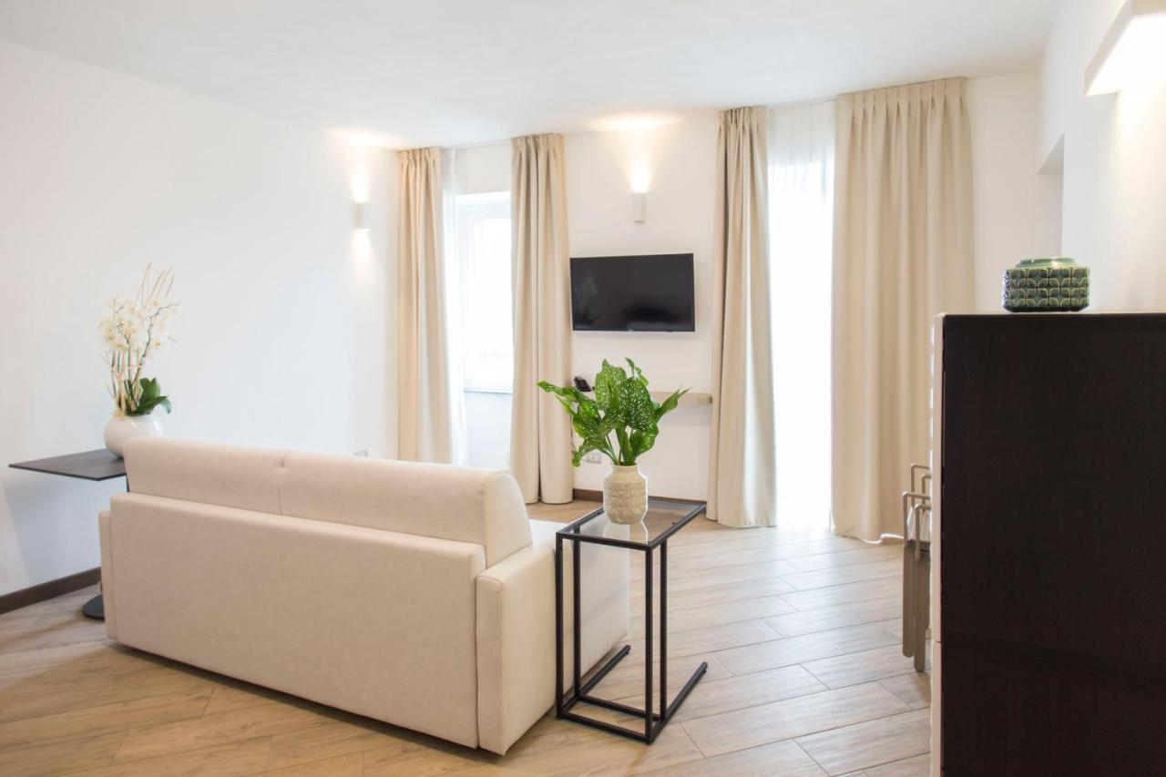 Hotel Ponti Анджера Екстер'єр фото